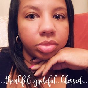 Meet your Posher, Simone